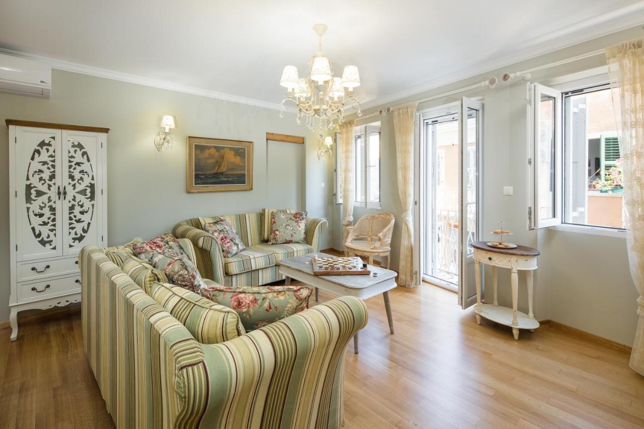דירות Corfu  Downtown Oasis Penthouse מראה חיצוני תמונה